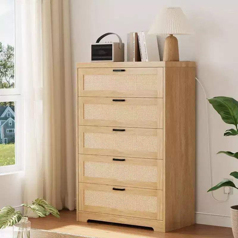 Grande commode en rotin avec 5 tiroirs, commode de rangement spacieuse en bois avec plateau large, commode moderne