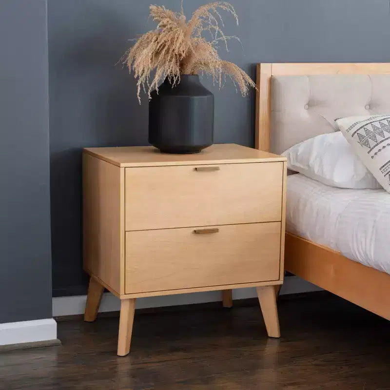 Table de chevet à 2 tiroirs – Fini bois naturel, MDF et bois d'hévéa, 25,25 po L × 26,5 po H
