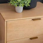 Table de chevet à 2 tiroirs – Fini bois naturel, MDF et bois d'hévéa, 25,25 po L × 26,5 po H
