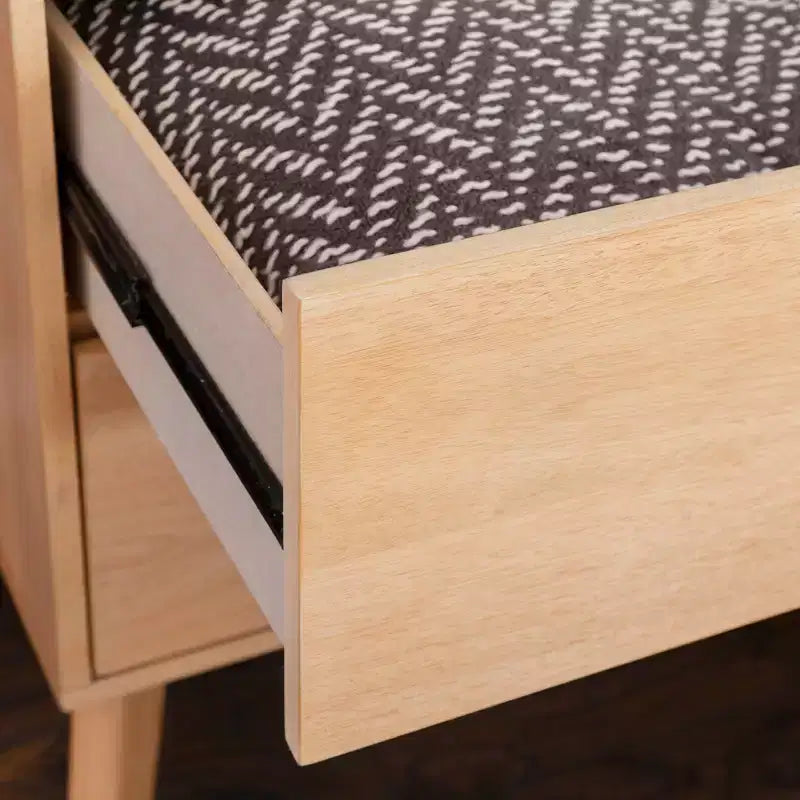 Table de chevet à 2 tiroirs – Fini bois naturel, MDF et bois d'hévéa, 25,25 po L × 26,5 po H